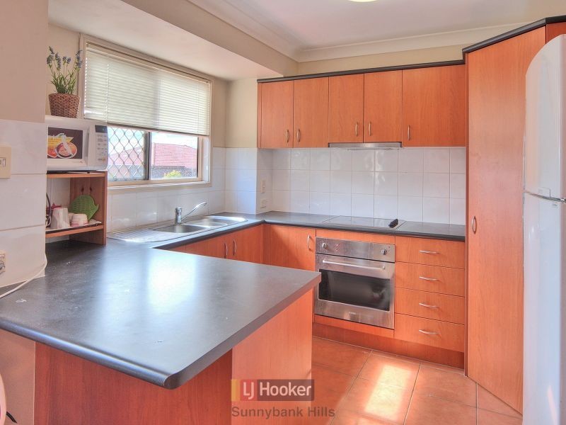 2/9 San Mateo Boulevarde, Eight Mile Plains QLD 4113