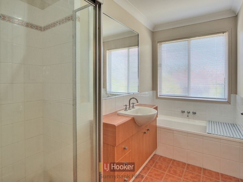 2/9 San Mateo Boulevarde, Eight Mile Plains QLD 4113