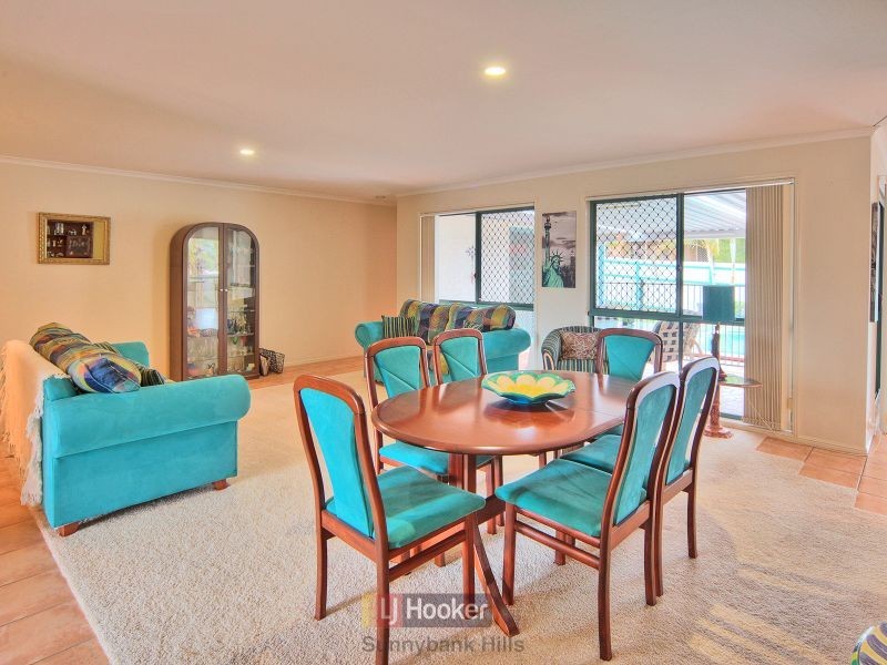 76 Lindfield Street, Parkinson QLD 4115