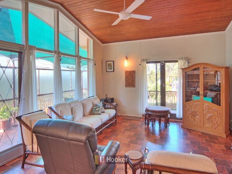 74 Dunedin Street, Sunnybank QLD 4109