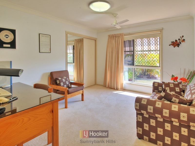 2 Utah Place, Parkinson QLD 4115