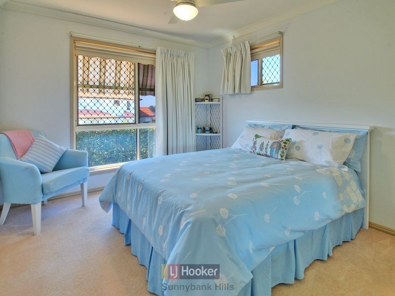 2 Utah Place, Parkinson QLD 4115