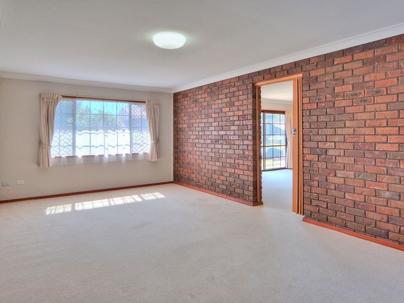 7 Hoover Court, Stretton QLD 4116