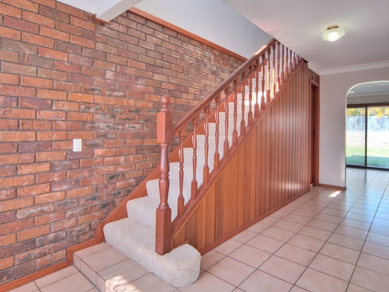 7 Hoover Court, Stretton QLD 4116