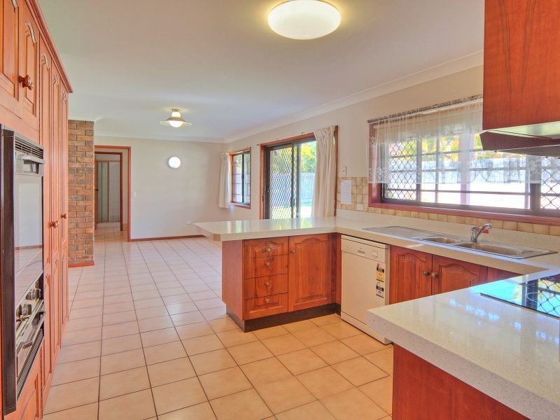 7 Hoover Court, Stretton QLD 4116