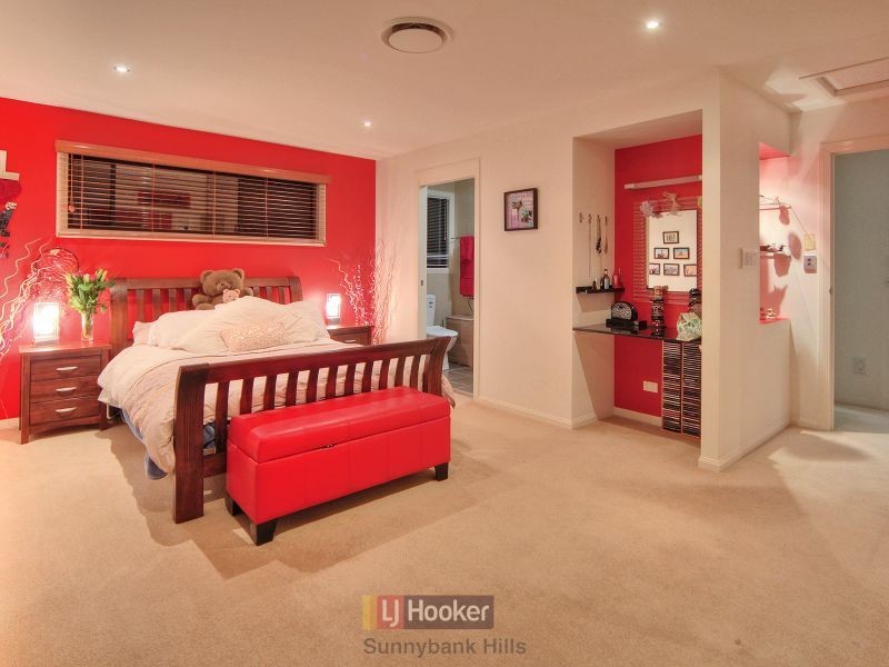 74 Lamona Circuit, Sunnybank Hills QLD 4109