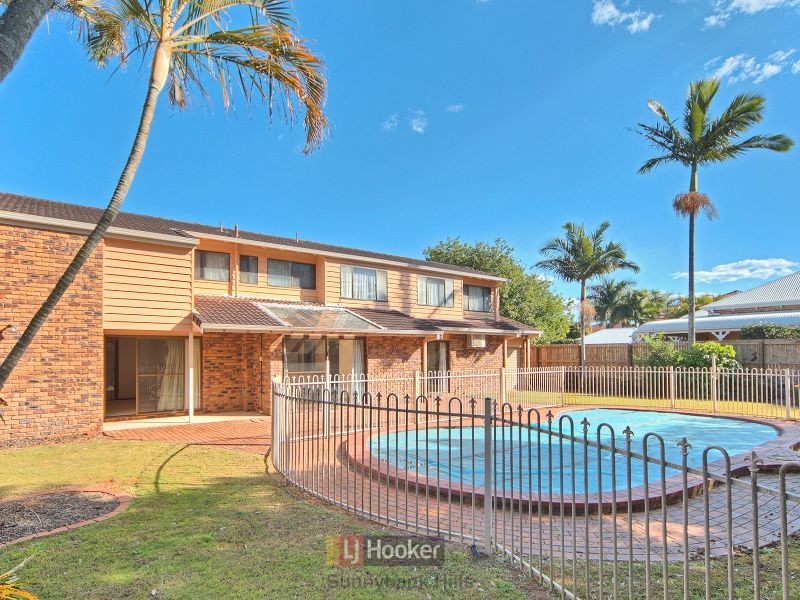 32 Veta Street, Robertson QLD 4109