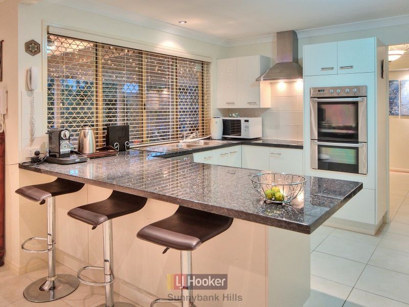 11 Raider Place, Sunnybank Hills QLD 4109