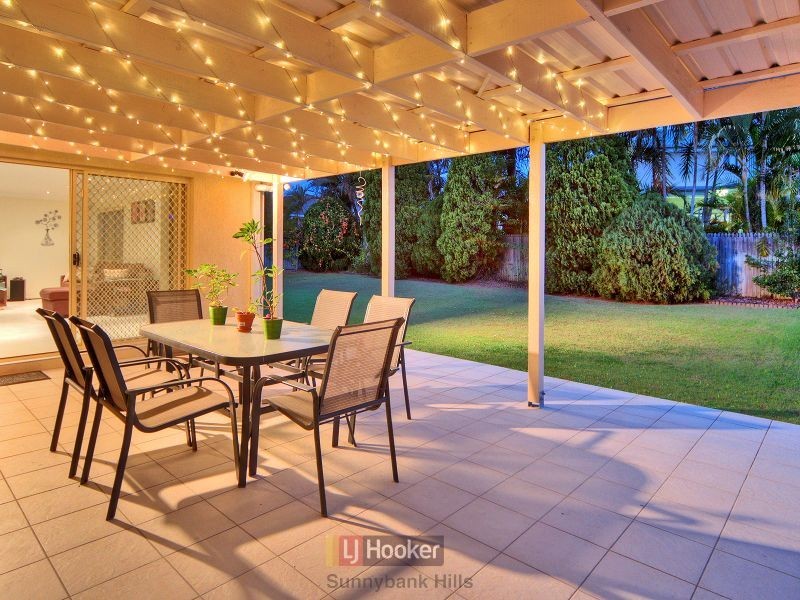 11 Raider Place, Sunnybank Hills QLD 4109