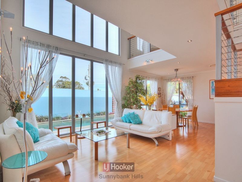 25 Cavallaro Street, Robertson QLD 4109