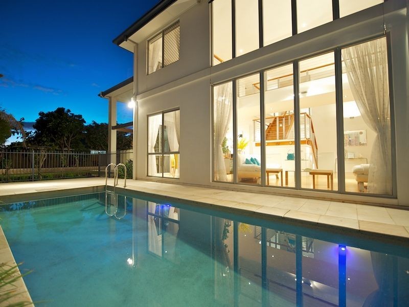 25 Cavallaro Street, Robertson QLD 4109