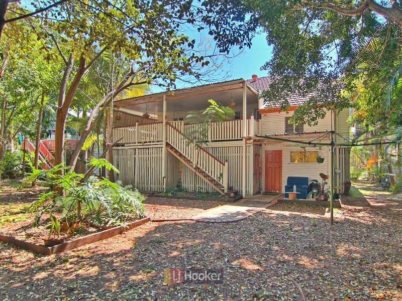 9 Evenwood Street, Coopers Plains QLD 4108