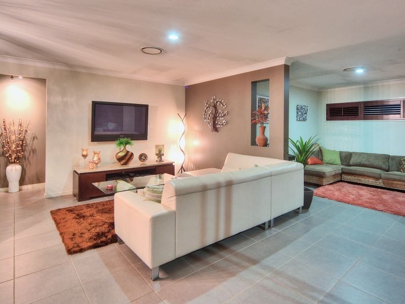 111 Levington Road, Eight Mile Plains QLD 4113