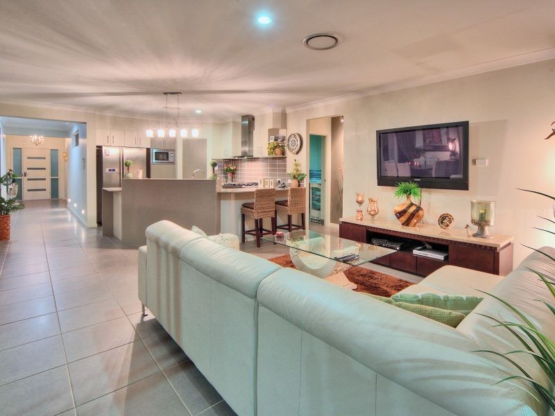 111 Levington Road, Eight Mile Plains QLD 4113