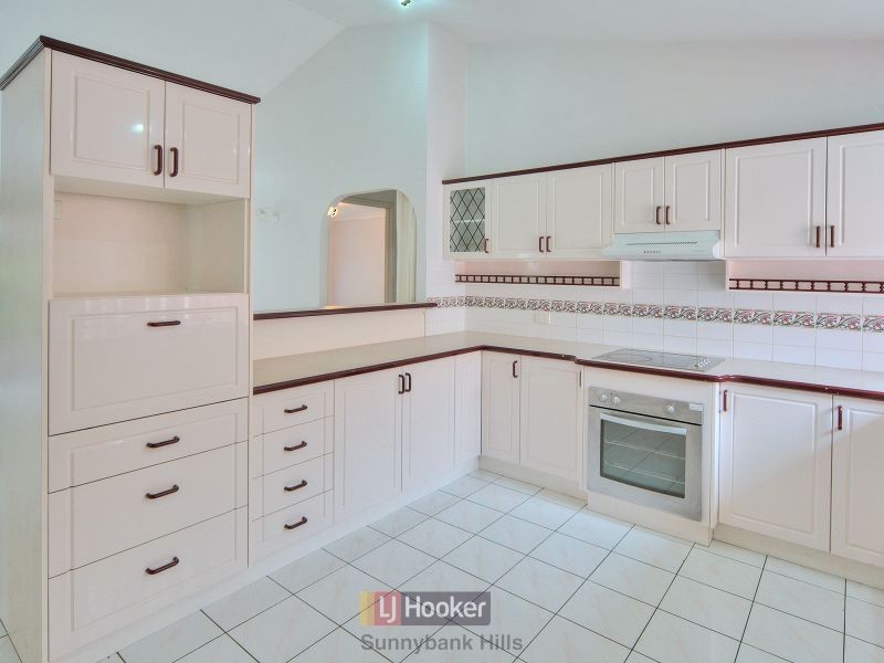 28 Eastcourt Lane, Sunnybank Hills QLD 4109