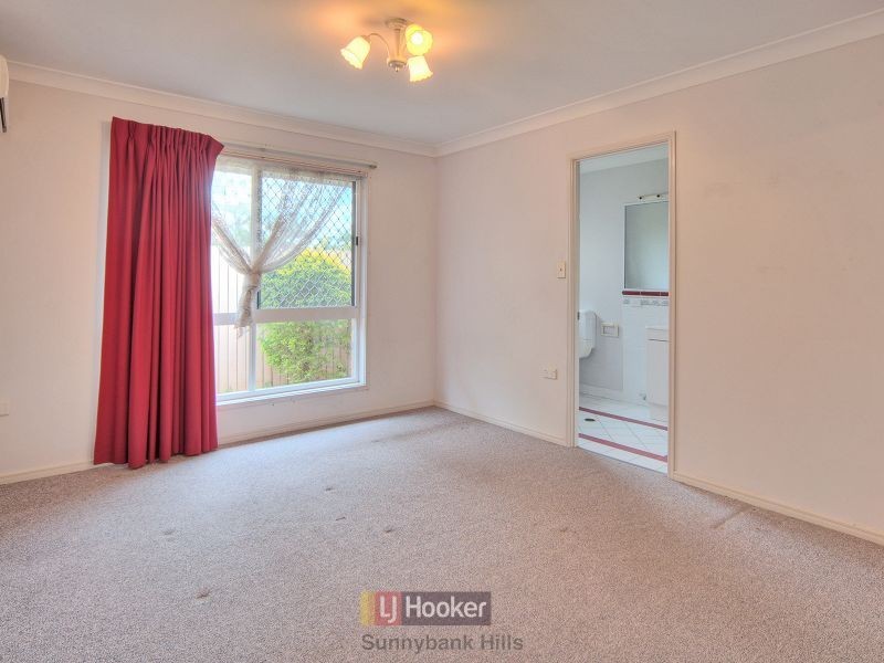 28 Eastcourt Lane, Sunnybank Hills QLD 4109