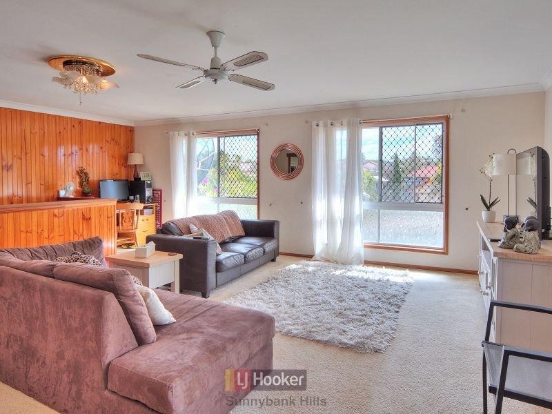 7 Alpinia Place, Calamvale QLD 4116