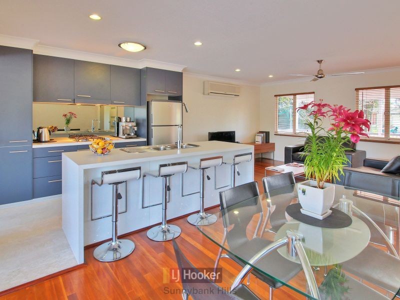 12 Ryhill Road, Sunnybank Hills QLD 4109