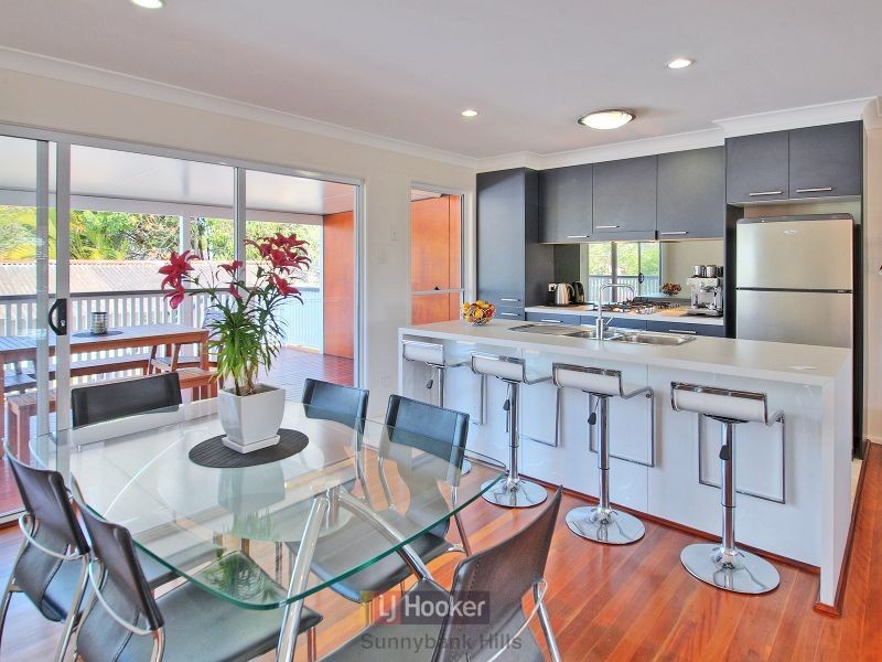 12 Ryhill Road, Sunnybank Hills QLD 4109