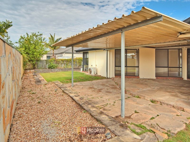 2 Hampshire Court, Calamvale QLD 4116