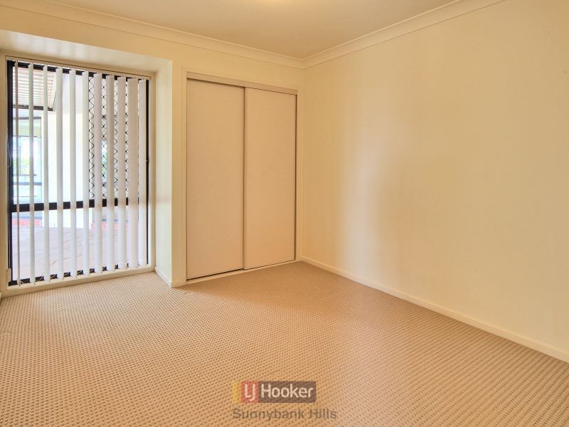 2 Hampshire Court, Calamvale QLD 4116