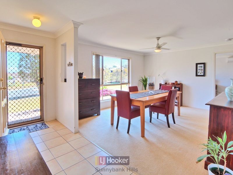 12 Nambung Place, Parkinson QLD 4115