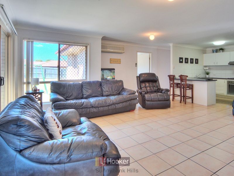 12 Nambung Place, Parkinson QLD 4115