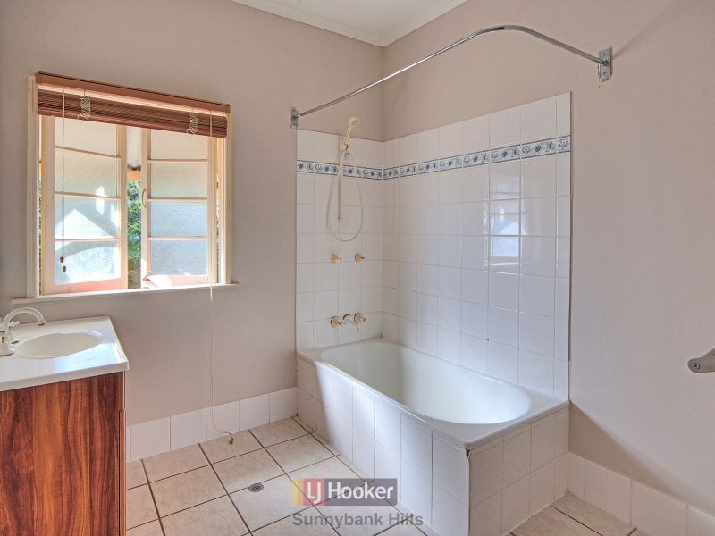 66 Ryhill Road, Sunnybank Hills QLD 4109