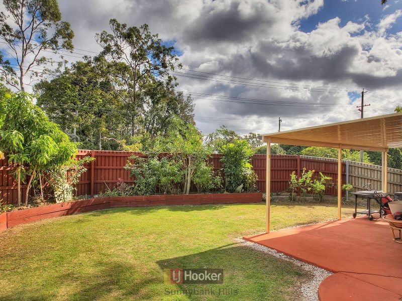 17 Hoop Pine Place, Sunnybank Hills QLD 4109