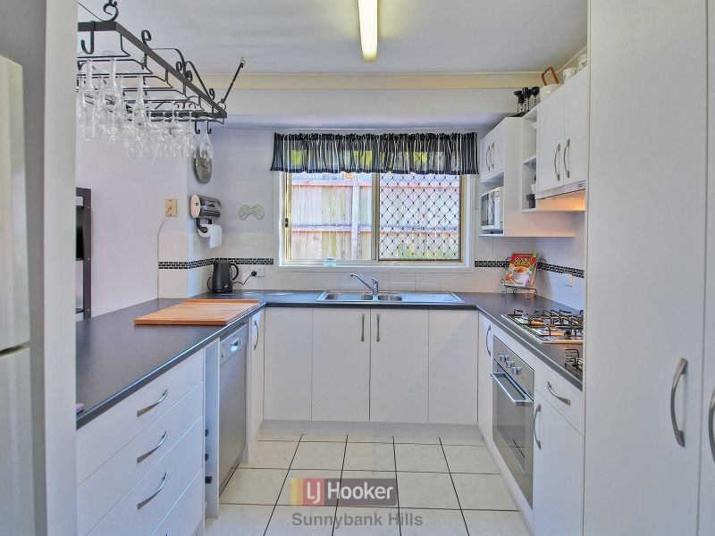 18 Kyabra Street, Runcorn QLD 4113