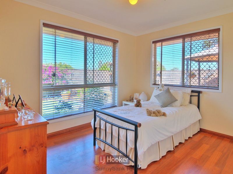 18 Kyabra Street, Runcorn QLD 4113