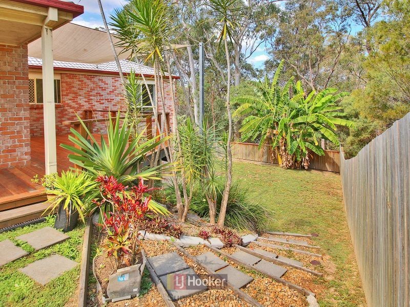 82 Lancaster Circuit, Stretton QLD 4116