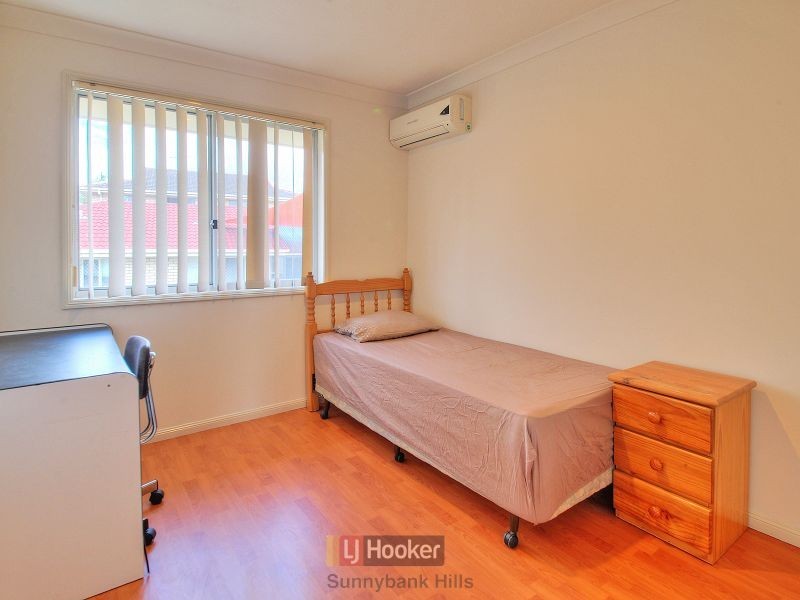 15/10 Lawrence Close, Robertson QLD 4109