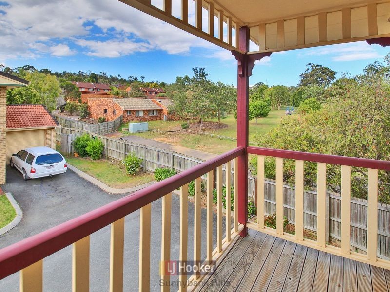 15/10 Lawrence Close, Robertson QLD 4109