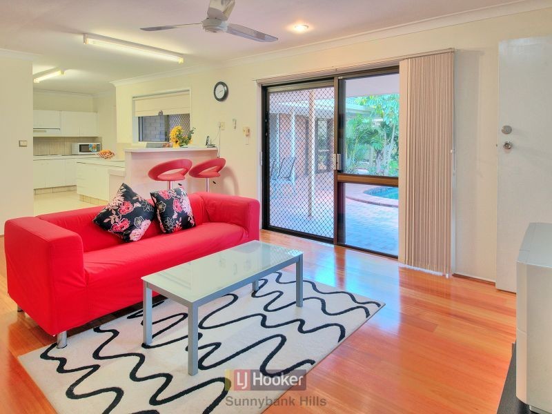 7 Peppercorn Street, Sunnybank Hills QLD 4109