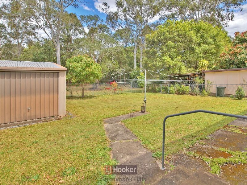 77 Evenwood Street, Coopers Plains QLD 4108