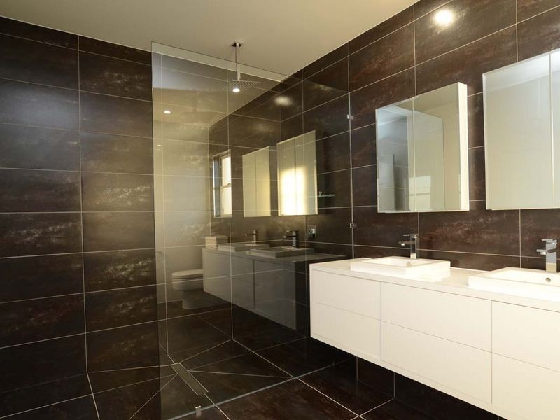 19 Hillcrest Street, Rochedale QLD 4123