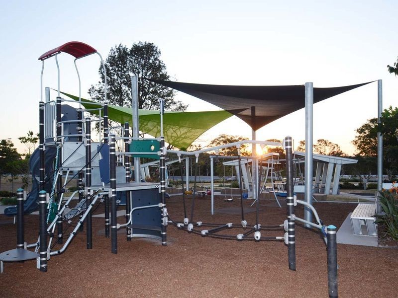 19 Hillcrest Street, Rochedale QLD 4123