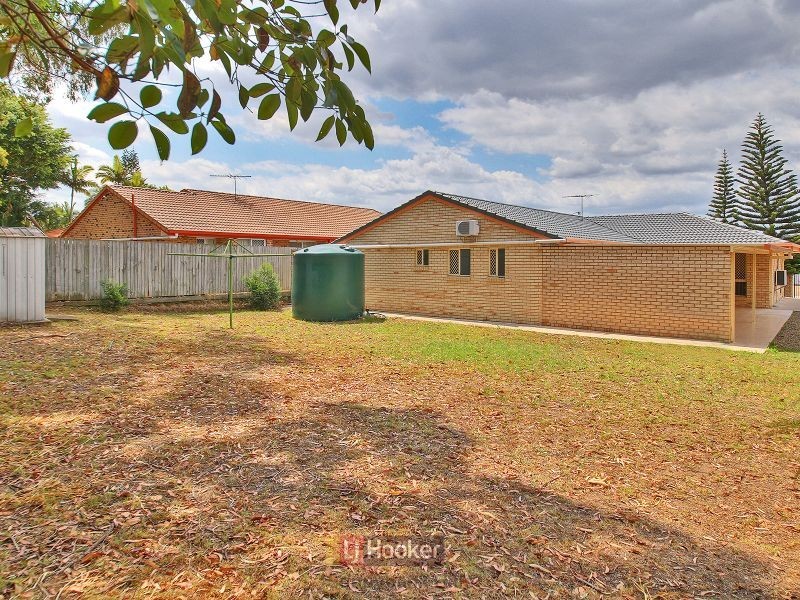 52 Maywood Crescent, Calamvale QLD 4116