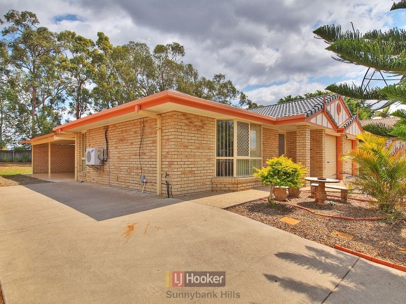 52 Maywood Crescent, Calamvale QLD 4116