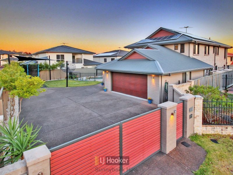 11 Spruce Bark Court, Stretton QLD 4116