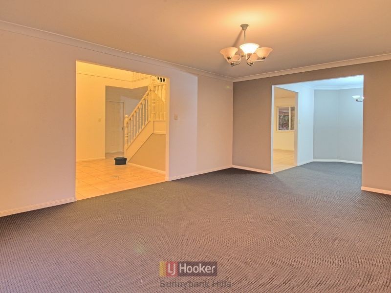 22 Grassland Place, Sunnybank Hills QLD 4109