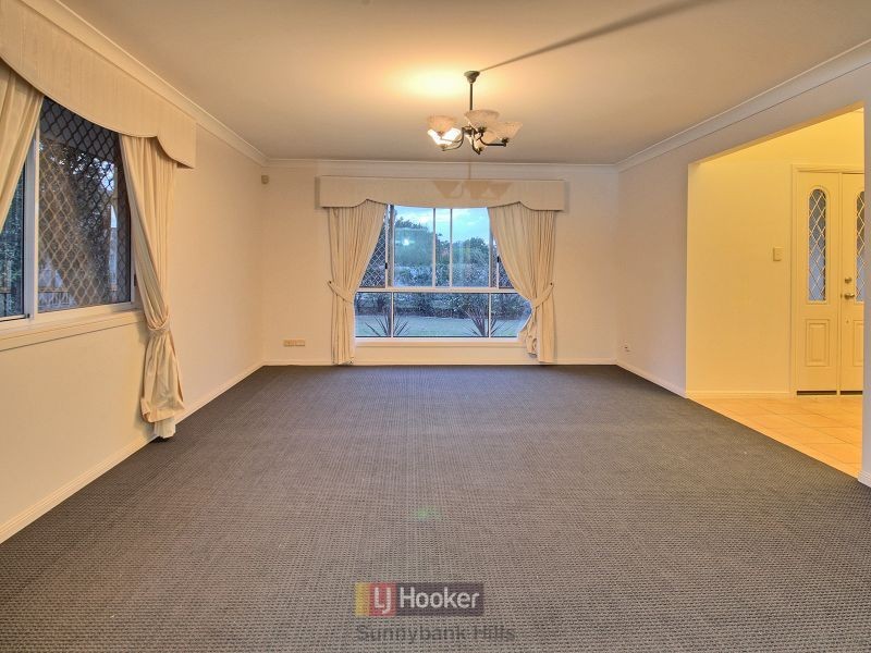 22 Grassland Place, Sunnybank Hills QLD 4109