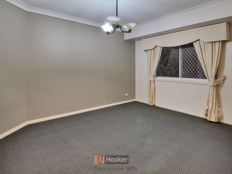 22 Grassland Place, Sunnybank Hills QLD 4109