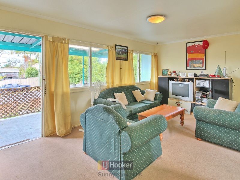 12 Yurugu Street, Woodridge QLD 4114