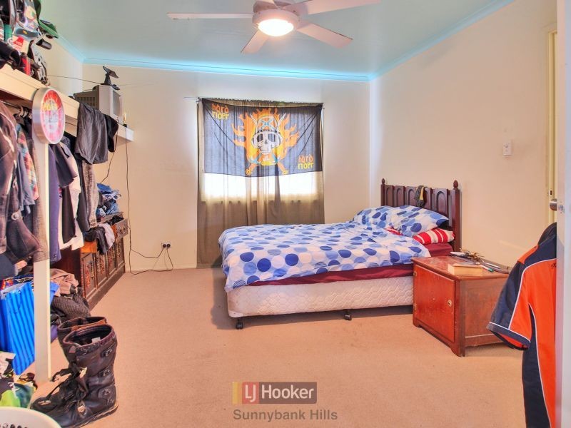 12 Yurugu Street, Woodridge QLD 4114