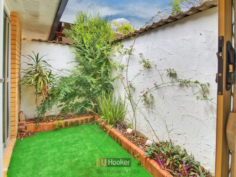 9 Algona Street, Rochedale South QLD 4123