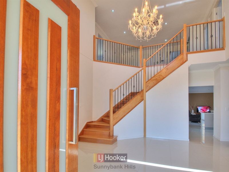 17 Southwalk Esplanade, Underwood QLD 4119