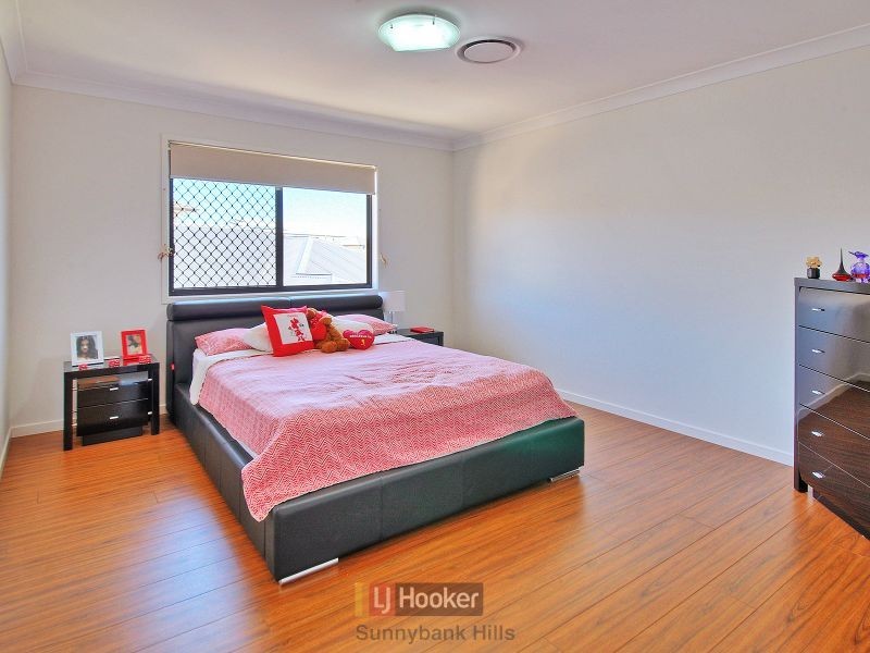 17 Southwalk Esplanade, Underwood QLD 4119