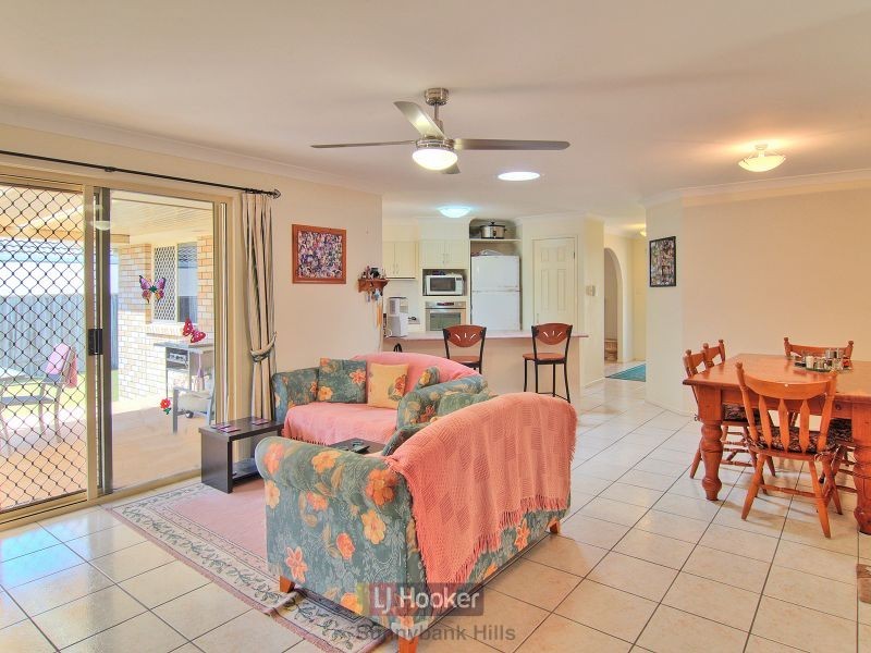 17 Shelduck Place, Calamvale QLD 4116